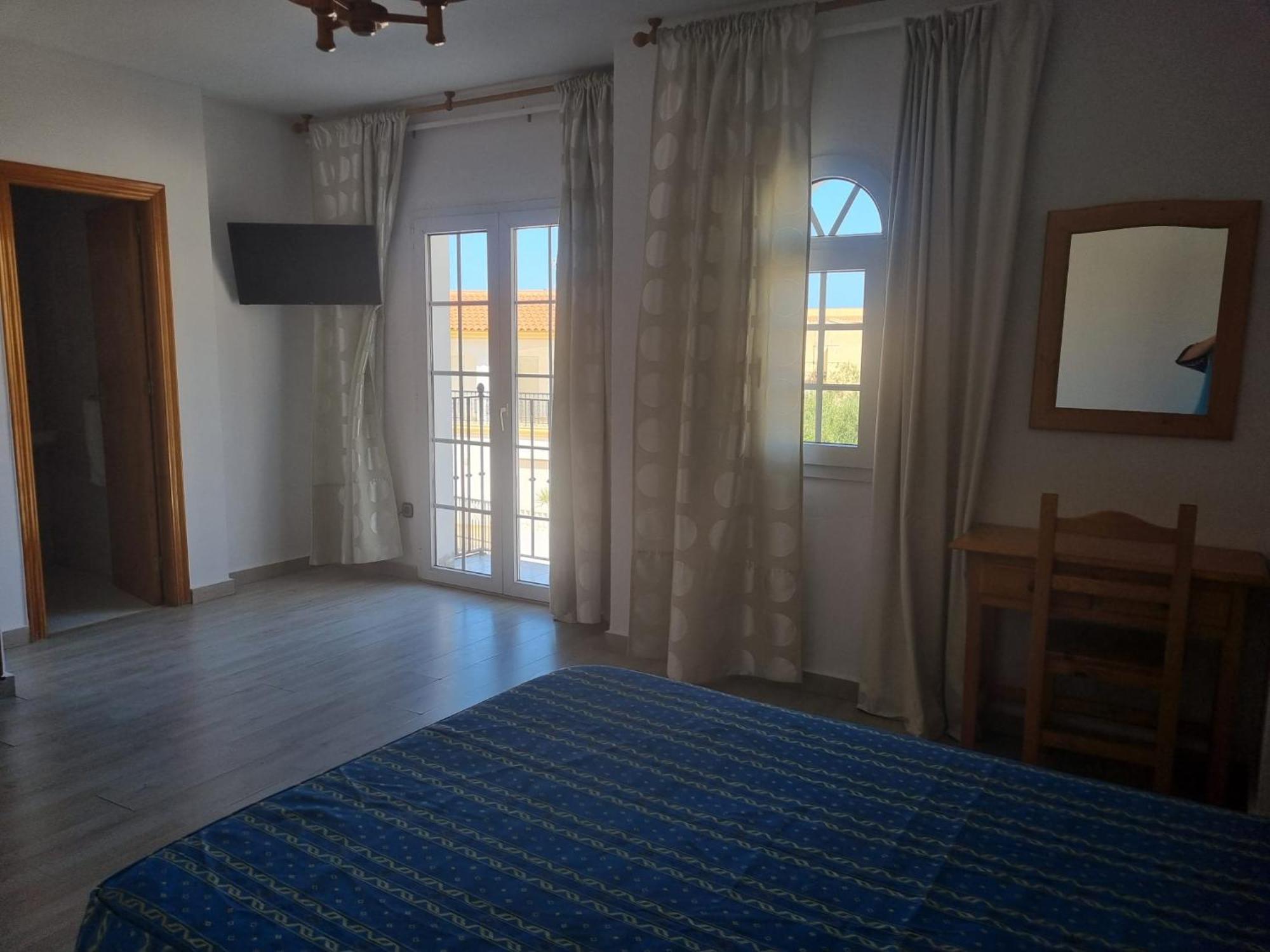 Hostal Calaverde Виларикос Екстериор снимка