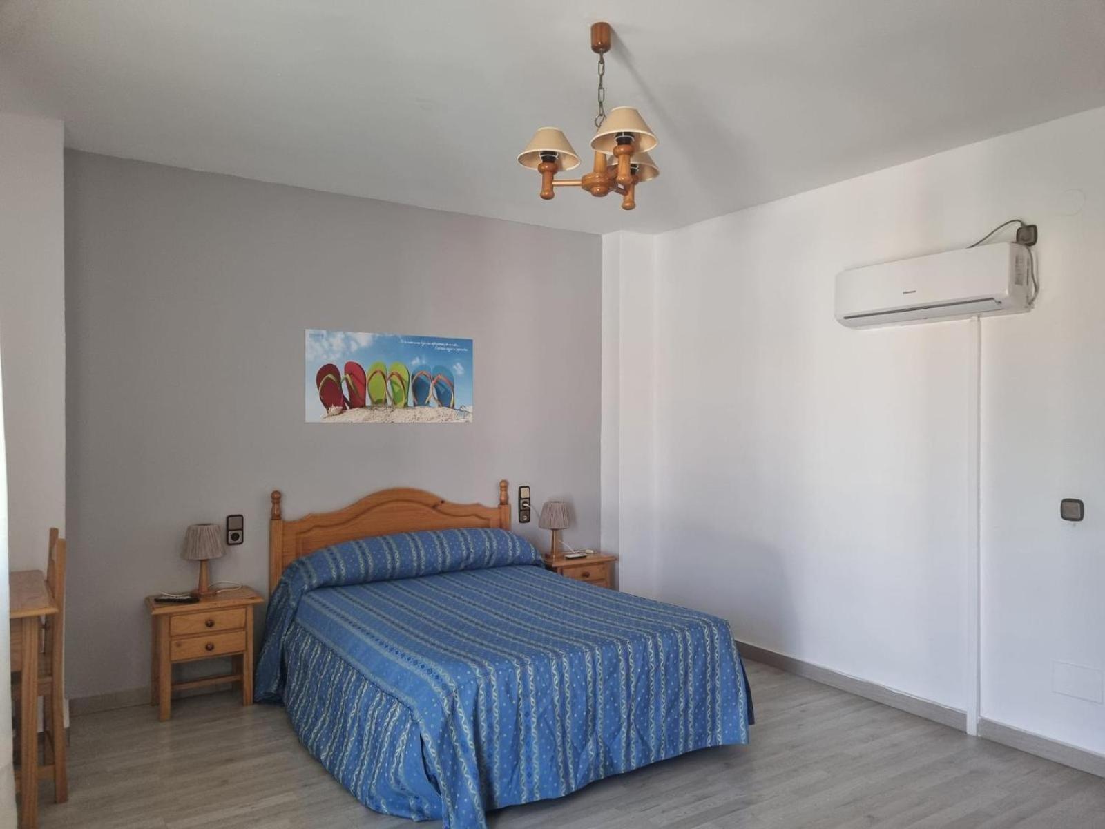 Hostal Calaverde Виларикос Екстериор снимка