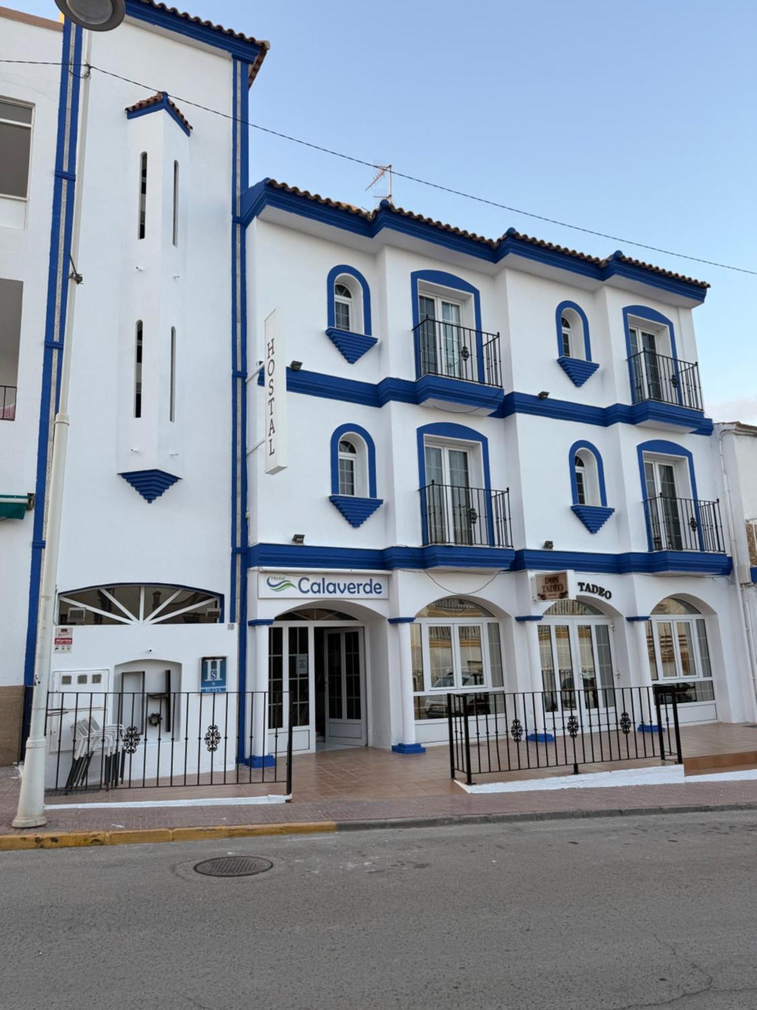 Hostal Calaverde Виларикос Екстериор снимка